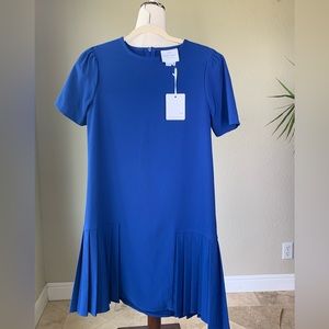 NWT LaRoque Blue dress similar to Libba only w/ sleeves & pleats size Medium.